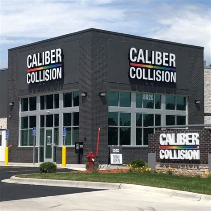 Is Caliber Collision a franchise?