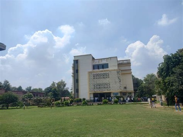 Is Du evening college good?