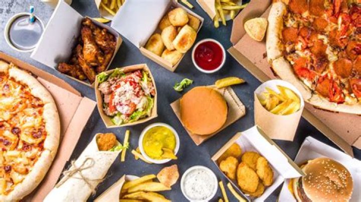 Is fast food considered a restaurant?