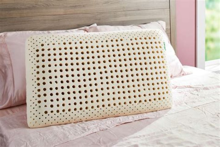 Is latex or memory foam pillows better?