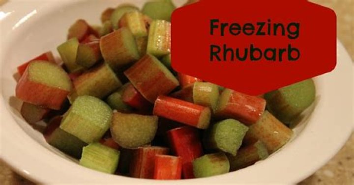 Is rhubarb poisonous after freezing?