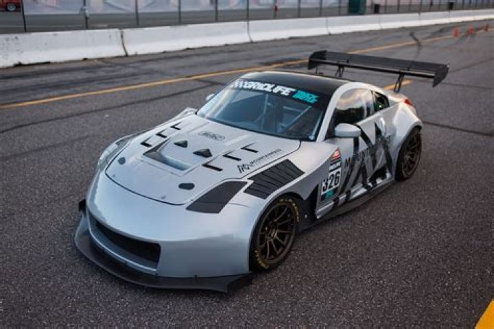 Is the Nissan 350z a sports car?