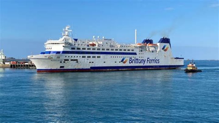 Is there a ferry from Stockholm to Helsinki?