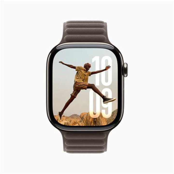 Is there a step counter on Apple Watch 4?