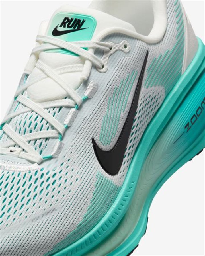 Should I get wide running shoes?