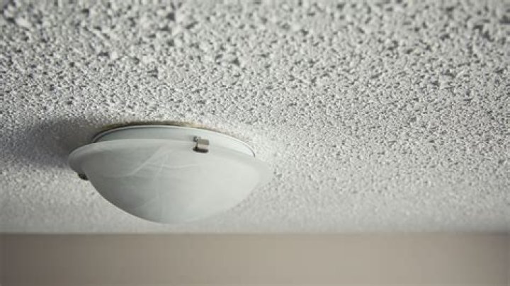 Should you paint popcorn ceilings?