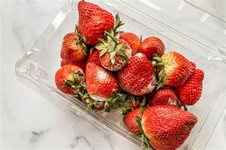 What's the weight of a punnet of strawberries?