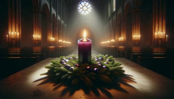 What candle is lit first on the Advent wreath?