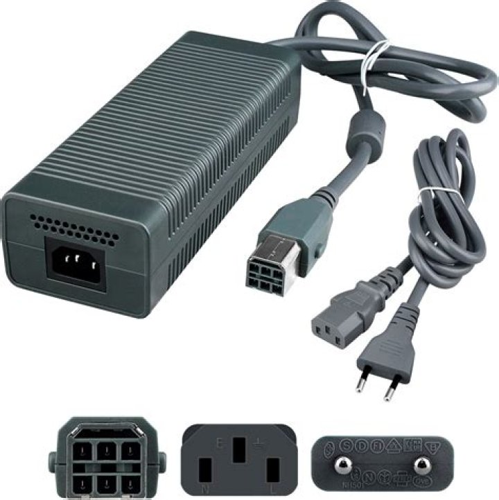 What does it mean when the Xbox power brick is orange?