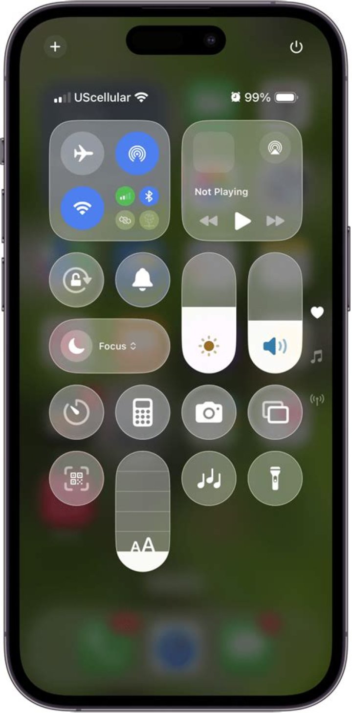 What does raise to wake on iPhone mean?