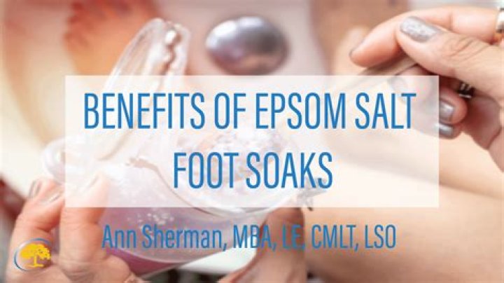 What does soaking feet in vinegar do?