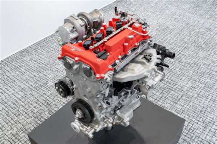What engine is in a Funny Car?