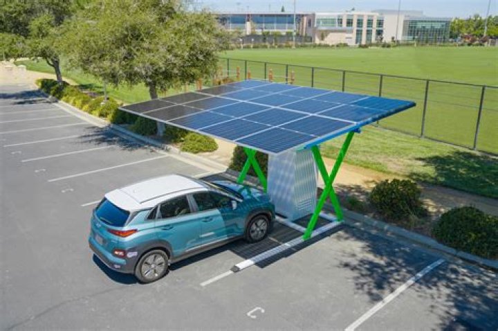 What is a solar powered vehicle?