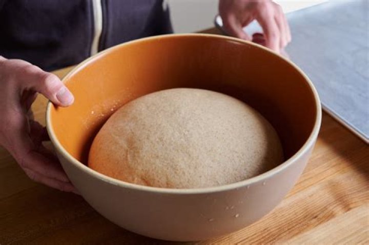 What is a sponge dough method of mixing?
