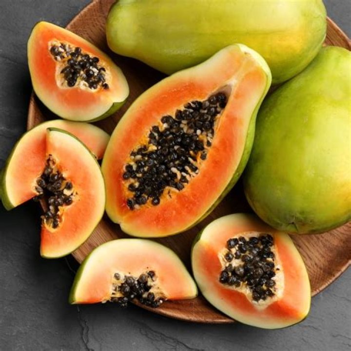 What is dried papaya good for?