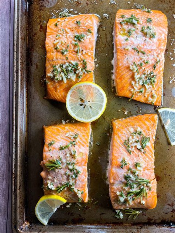 What is the healthiest way to prepare salmon?