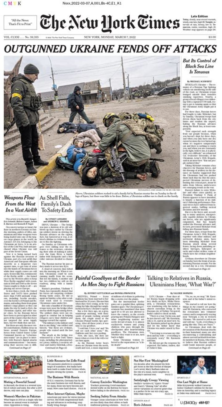 What is the main Russian newspaper?