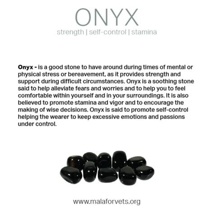 What is the meaning of black onyx stone?