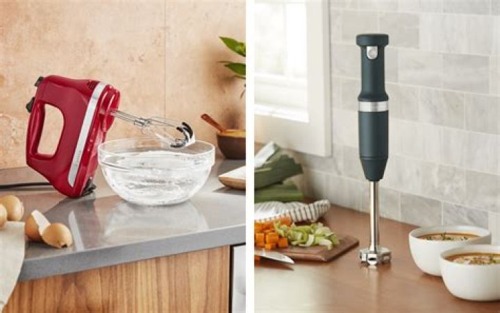 What is the use of blender in kitchen?