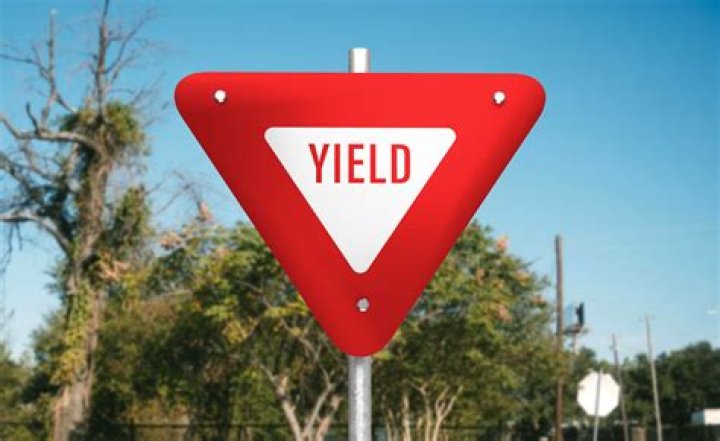 What is the yield of onion per acre?