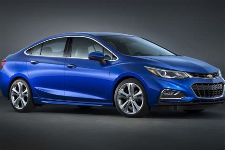 What kind of oil does a 2016 Chevy Cruze?