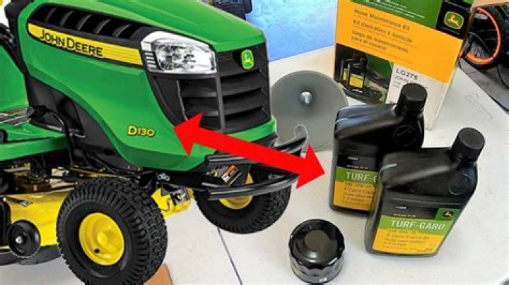 What kind of oil does a John Deere d110 use?