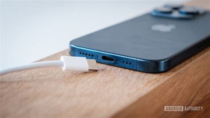 What length cable comes with Iphone?