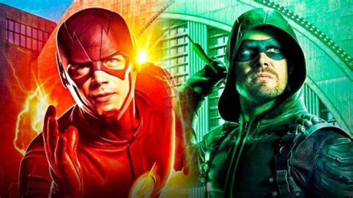 What order do you watch the flash and arrow?