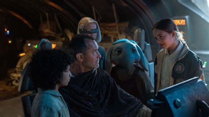 What year does Star Wars Episode 8 take place?