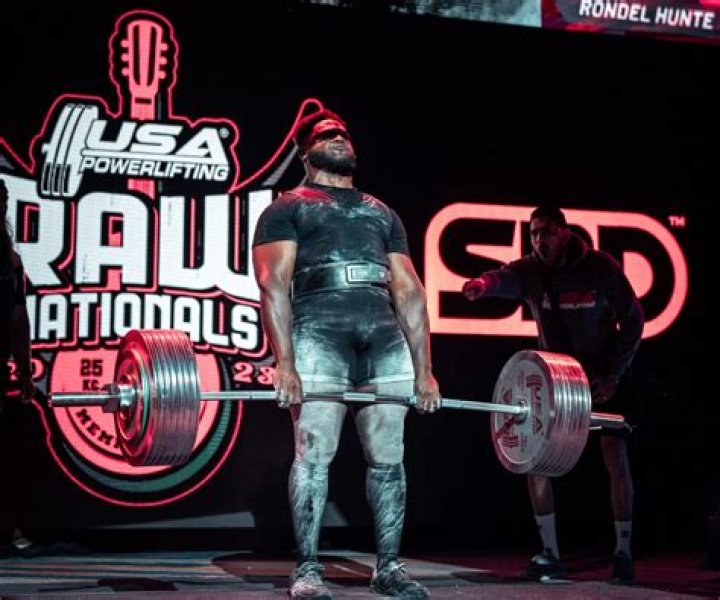 When should you compete in powerlifting?