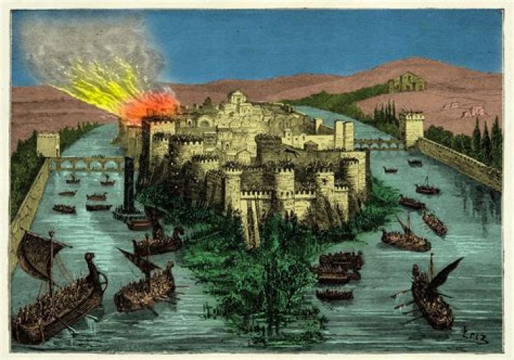 When was the siege of Paris Vikings?