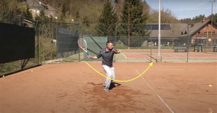 Where do you hit the ball in squash?