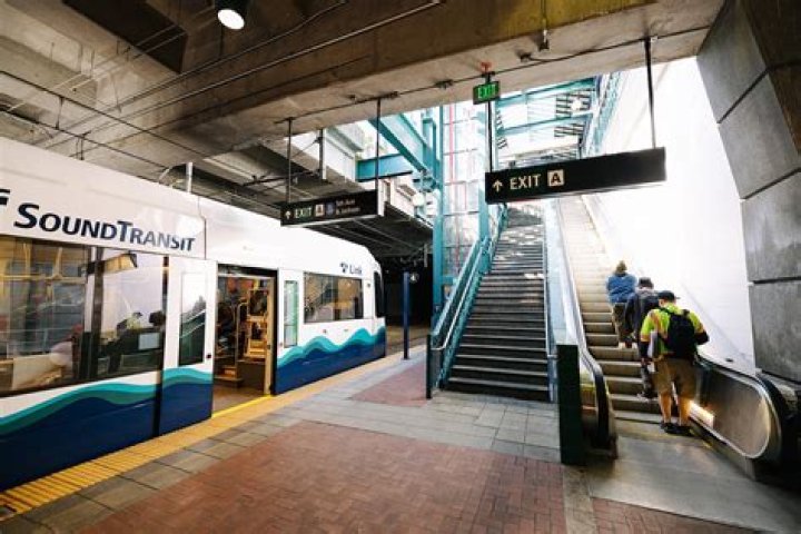 Where does the light rail go in Seattle?