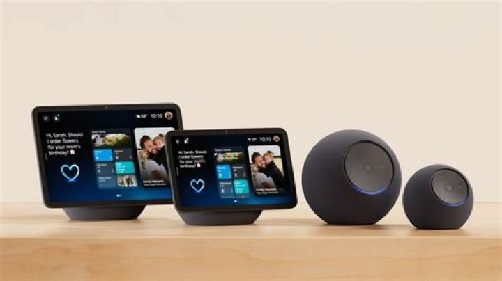 Which is better Alexa or dot?