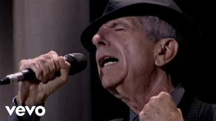 Who sings hallelujah the best?