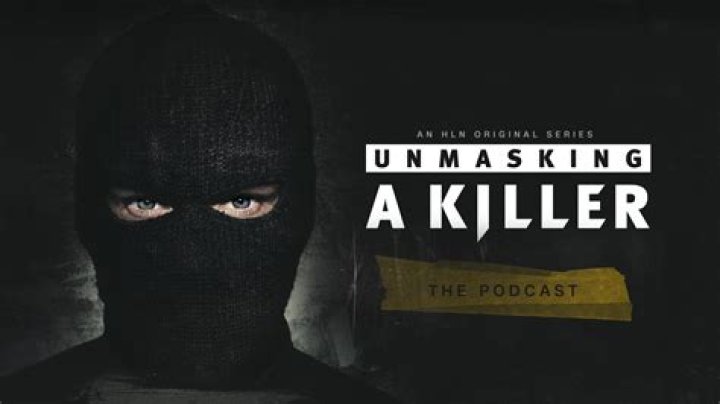 Who sings Scarborough Fair on unmasking a killer?