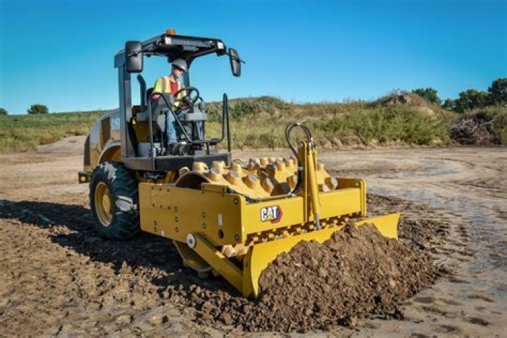 Why are caterpillar tracks better than wheels?