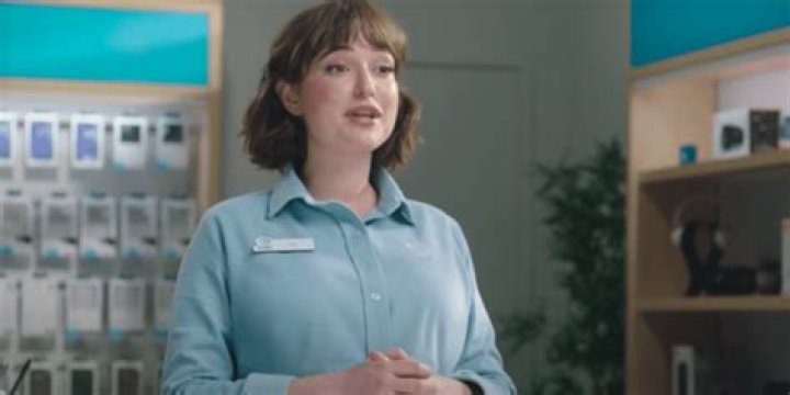 Why did Alex choose Verizon commercial?
