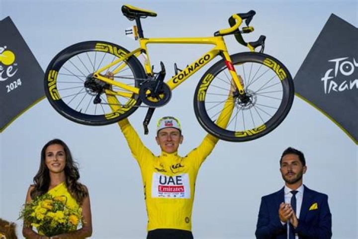 Why is it a yellow jersey for Tour de France?